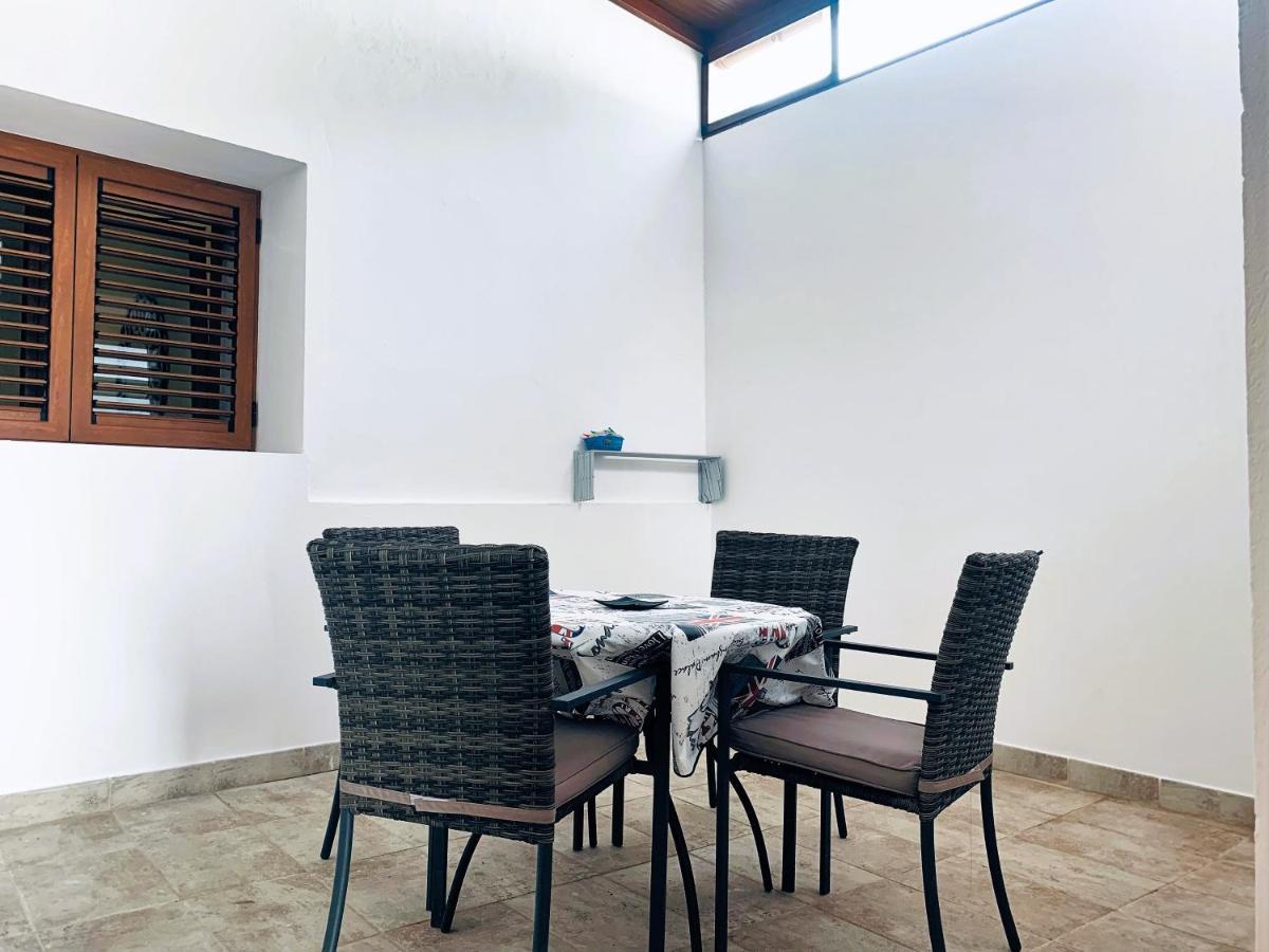 Apartamento La Cueva, Артенара Екстериор снимка
